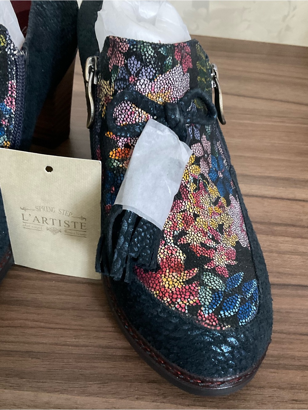 L'Artiste by Spring Step Madalena Floral Tassel Heels Size EU 40 US 9-9.5 NWT - Picture 8 of 10